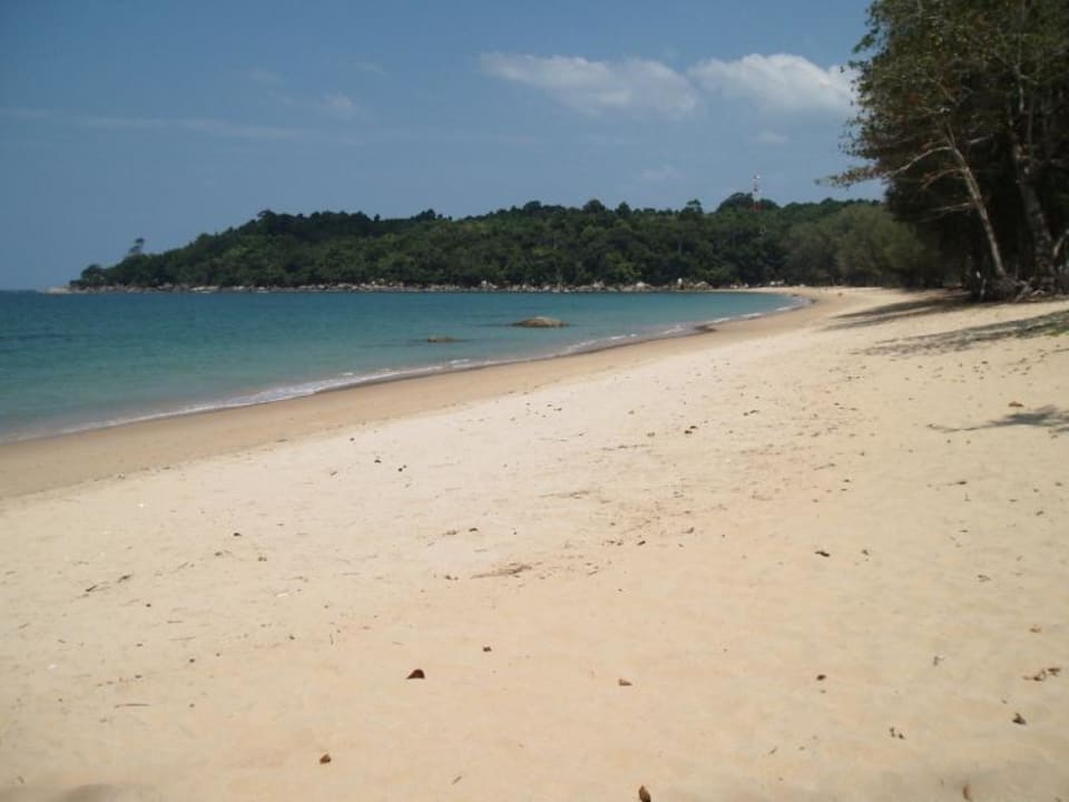 Strand vor dem Merlin Hotel Khao Lak Merlin Resort