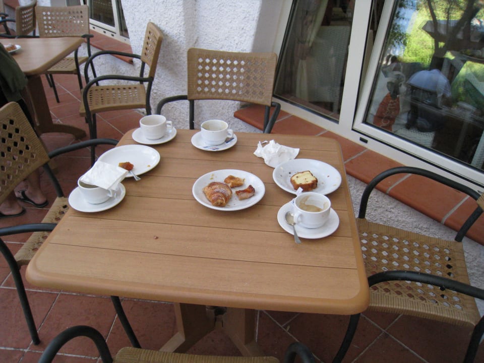 Kein Service im Restaurant Telis Arbatax Park Resort - Dune