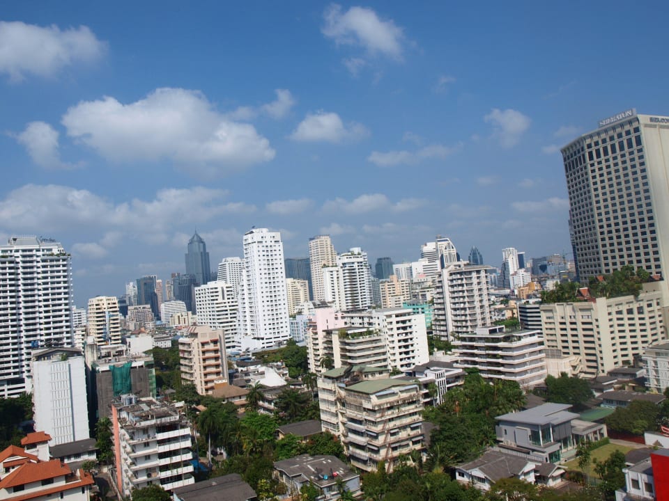 View over the city NH Bangkok Asoke