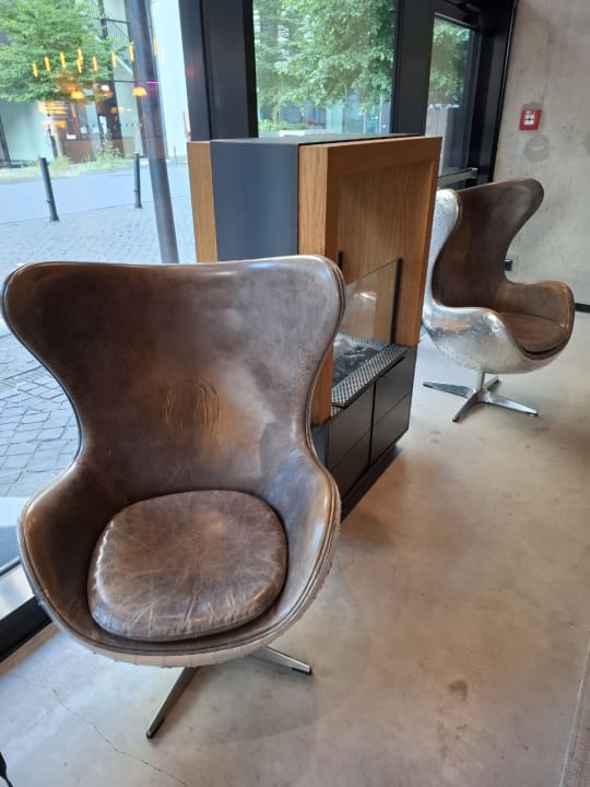 Lobby MOXY Frankfurt East