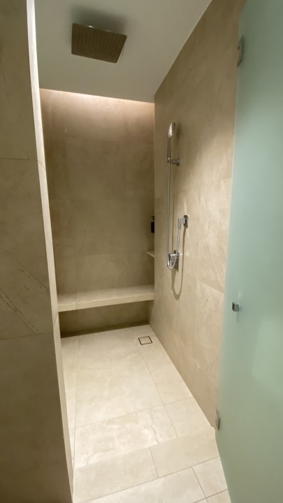 Zimmer Dusit Thani Laguna Singapore