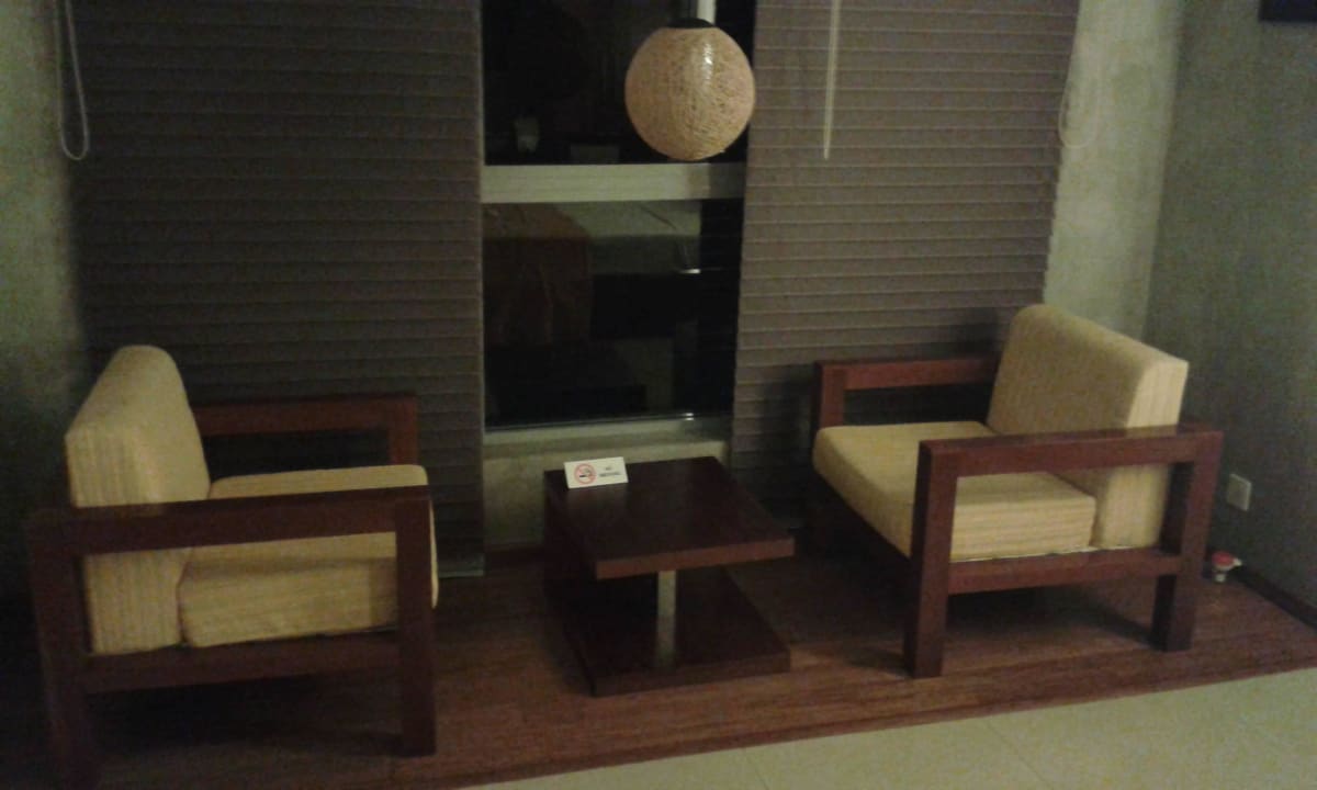 Sitzecke mit Ausblick Hotel Topaz