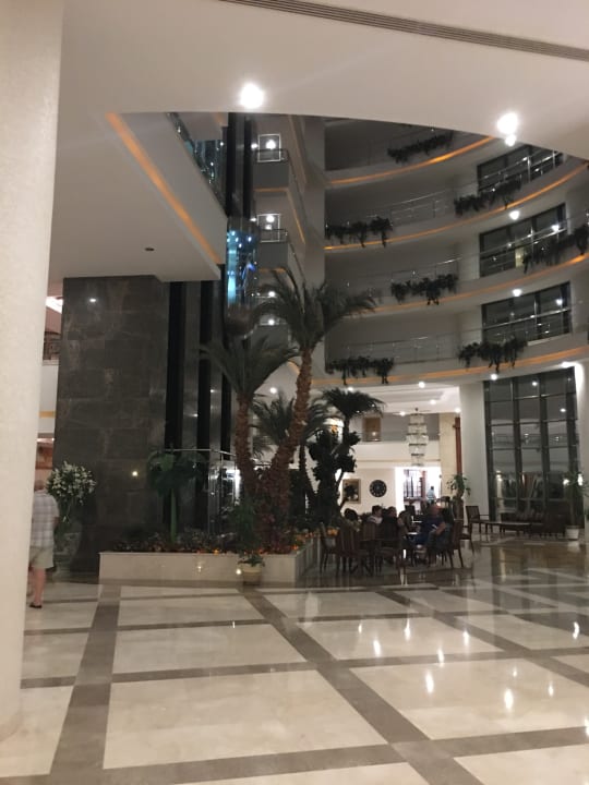 Lobby Saphir Resort & Spa