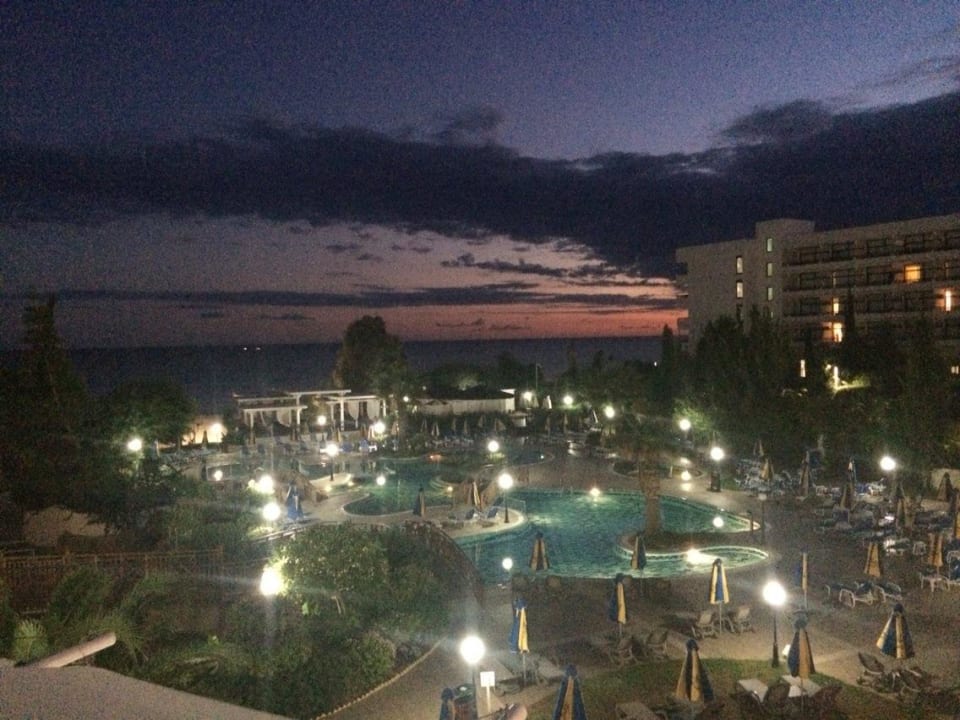 Einer der wunderschoenen Sonnenuntergaenge Melissi Beach Hotel & Spa