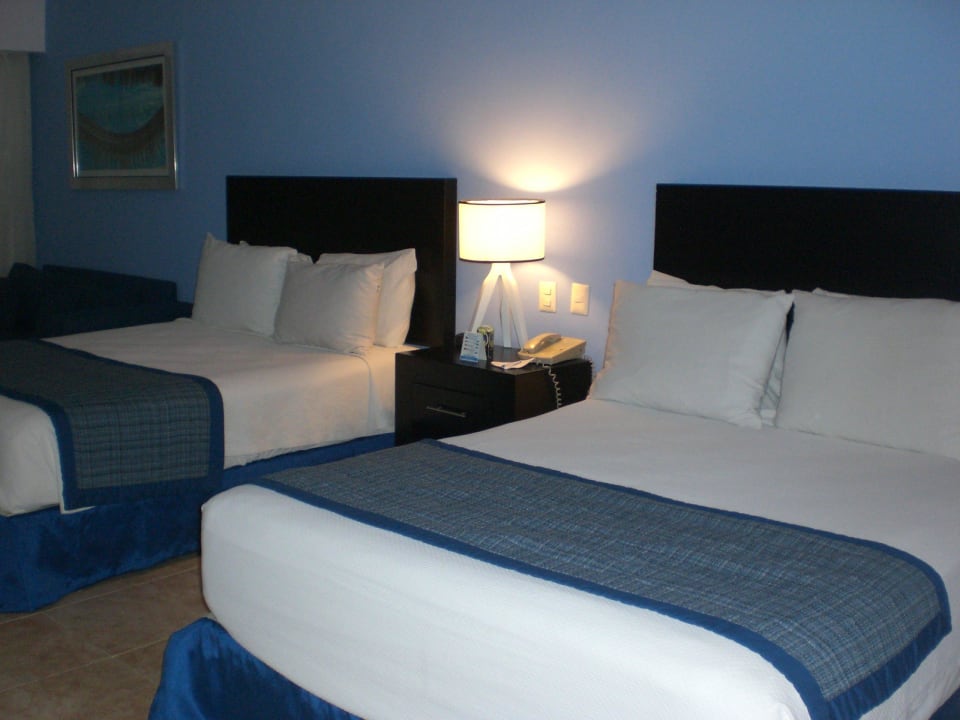 Zimmer 5311 Ocean Blue & Sand