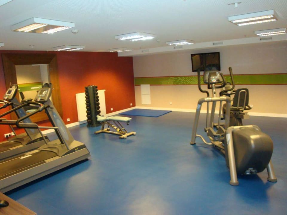 Fitnessraum Hampton by Hilton Berlin City West