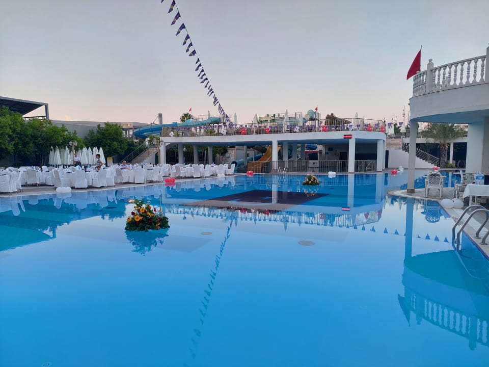 Pool J'adore Deluxe Hotel & Spa