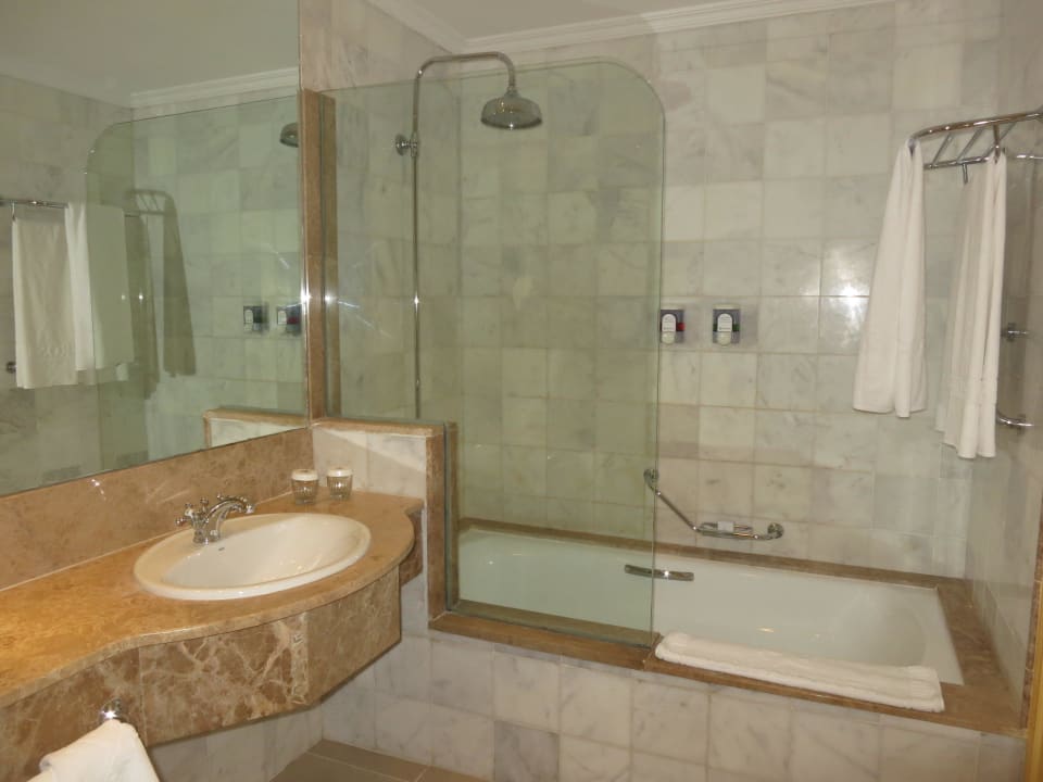 Sauber, geräumig Iberostar Grand Trinidad