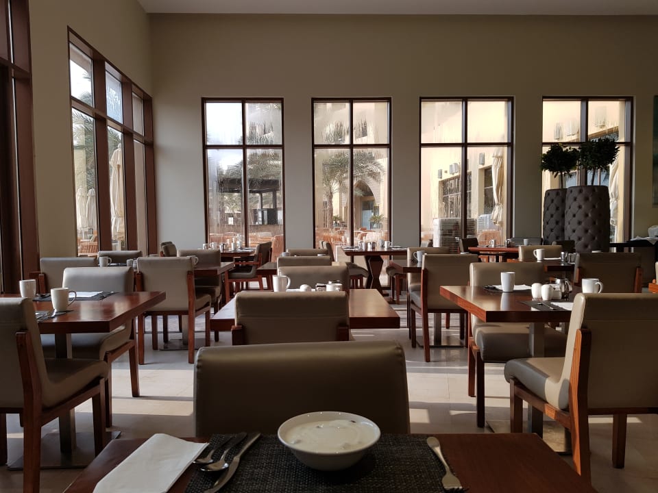 Gastro DoubleTree by Hilton Resort & Spa Marjan Island