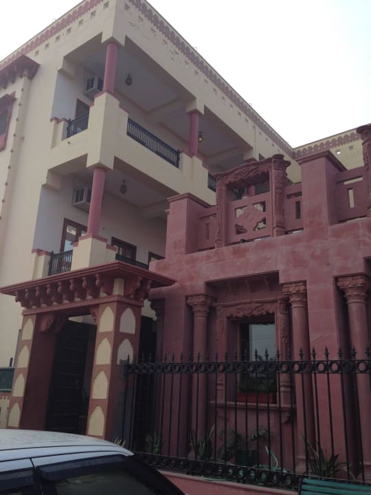 Desert Winds Hotel Desert Winds