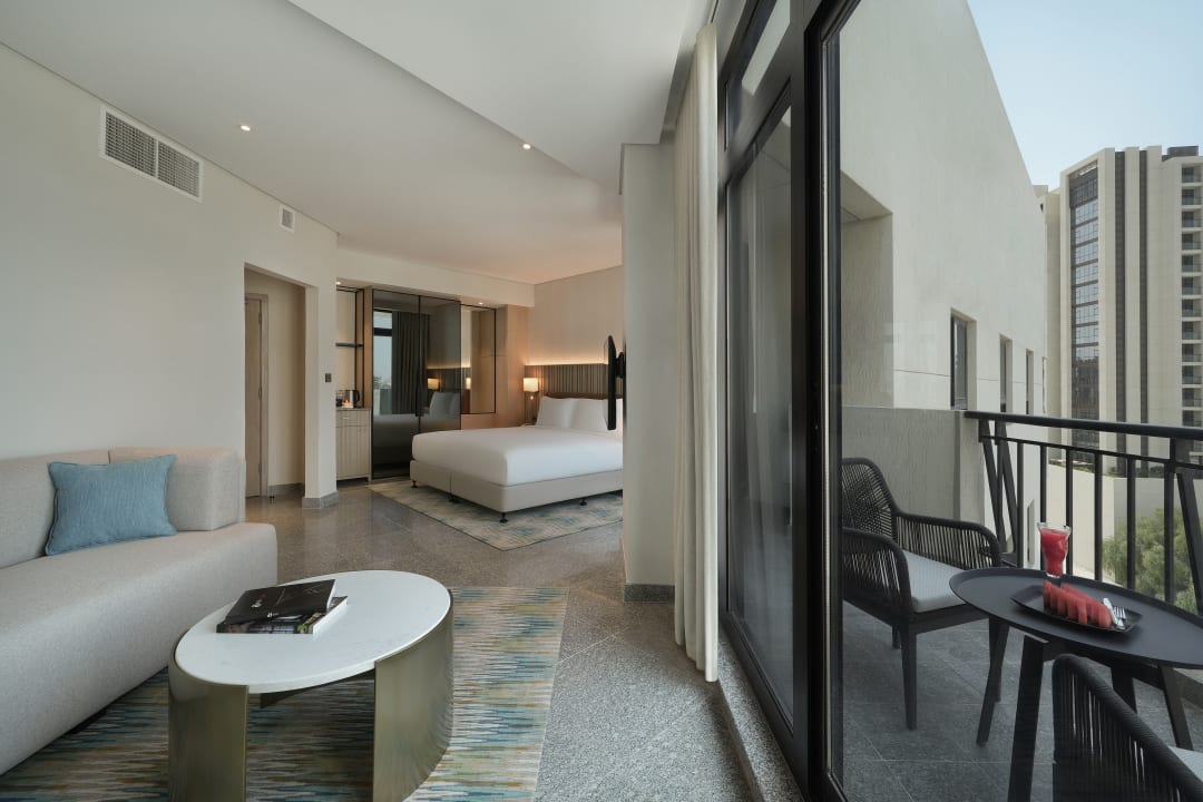 Zimmer Arabian Park Dubai, an Edge by Rotana Hotel