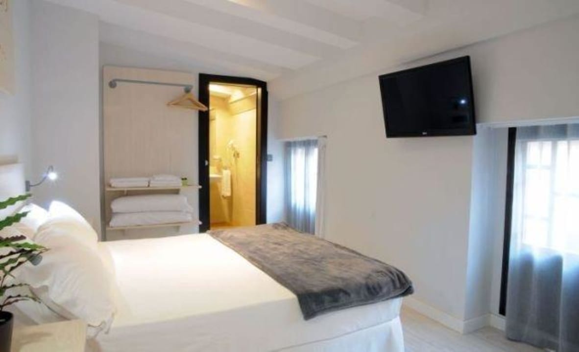 Habitación doble con baño  Lotelito Rooms & Bar