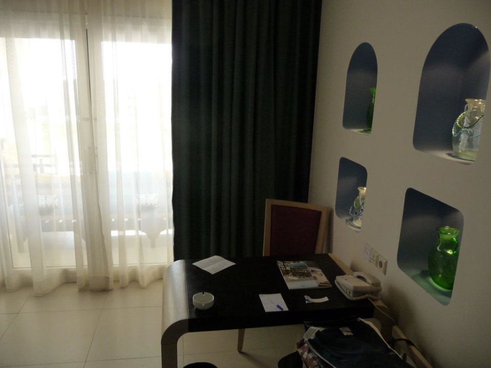 Schreibtisch Hilton Marsa Alam Nubian Resort