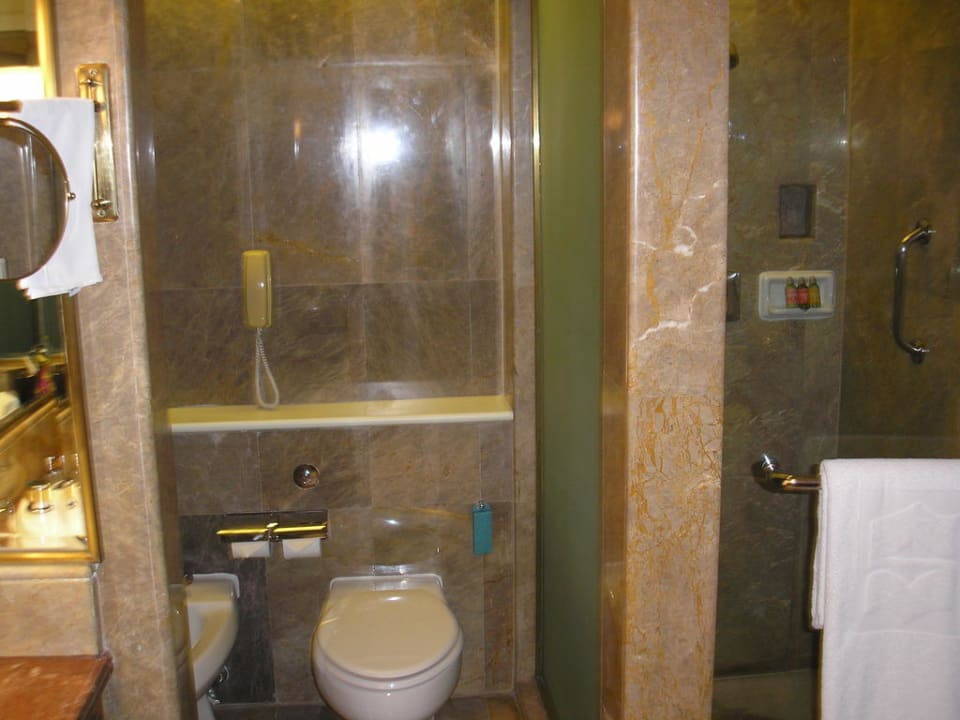 Badezimmer Krungthep Wing Shangri-La Hotel, Bangkok