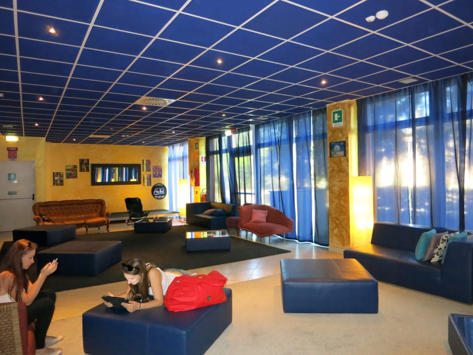 Kostenloses WLAN verfügbar MEININGER Milano Garibaldi