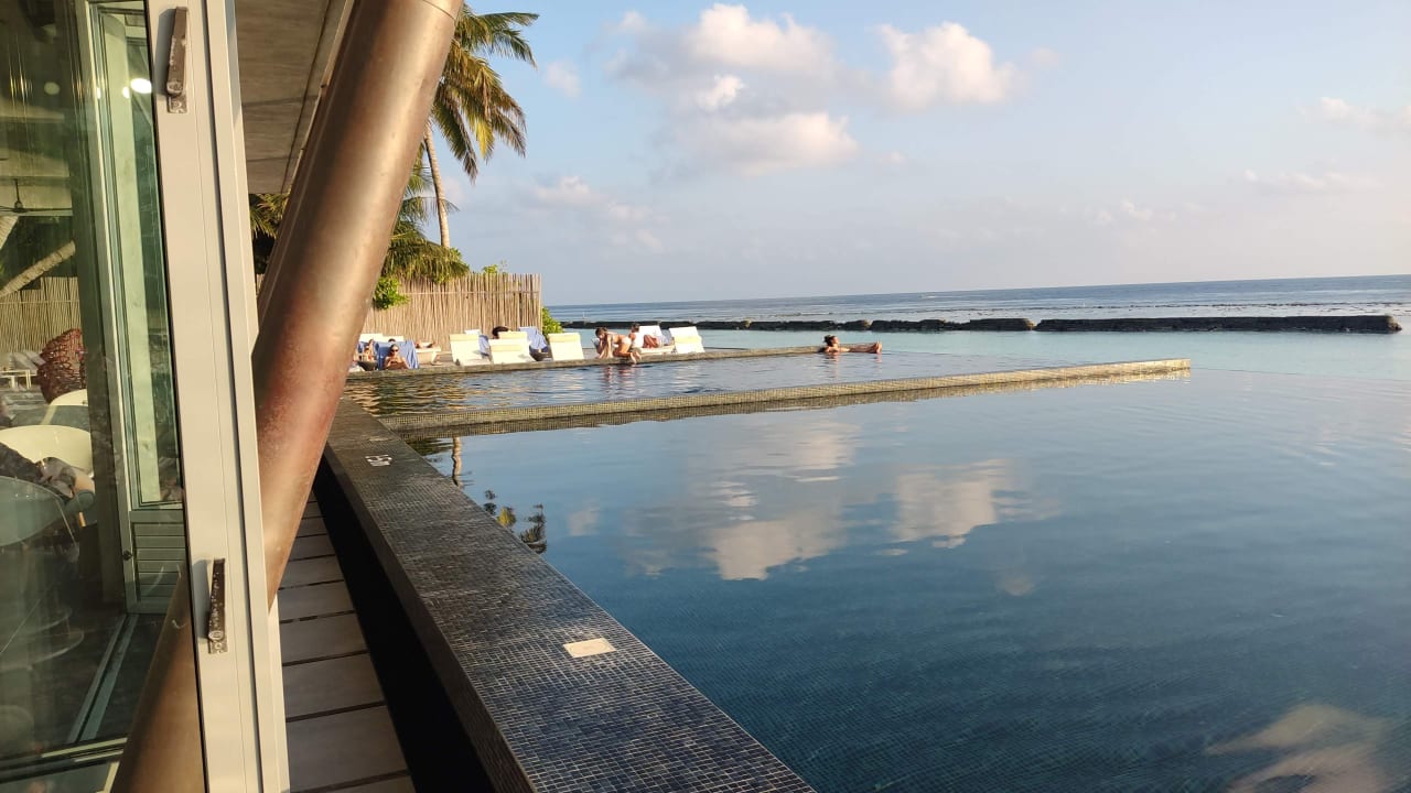 Pool Kuramathi Maldives