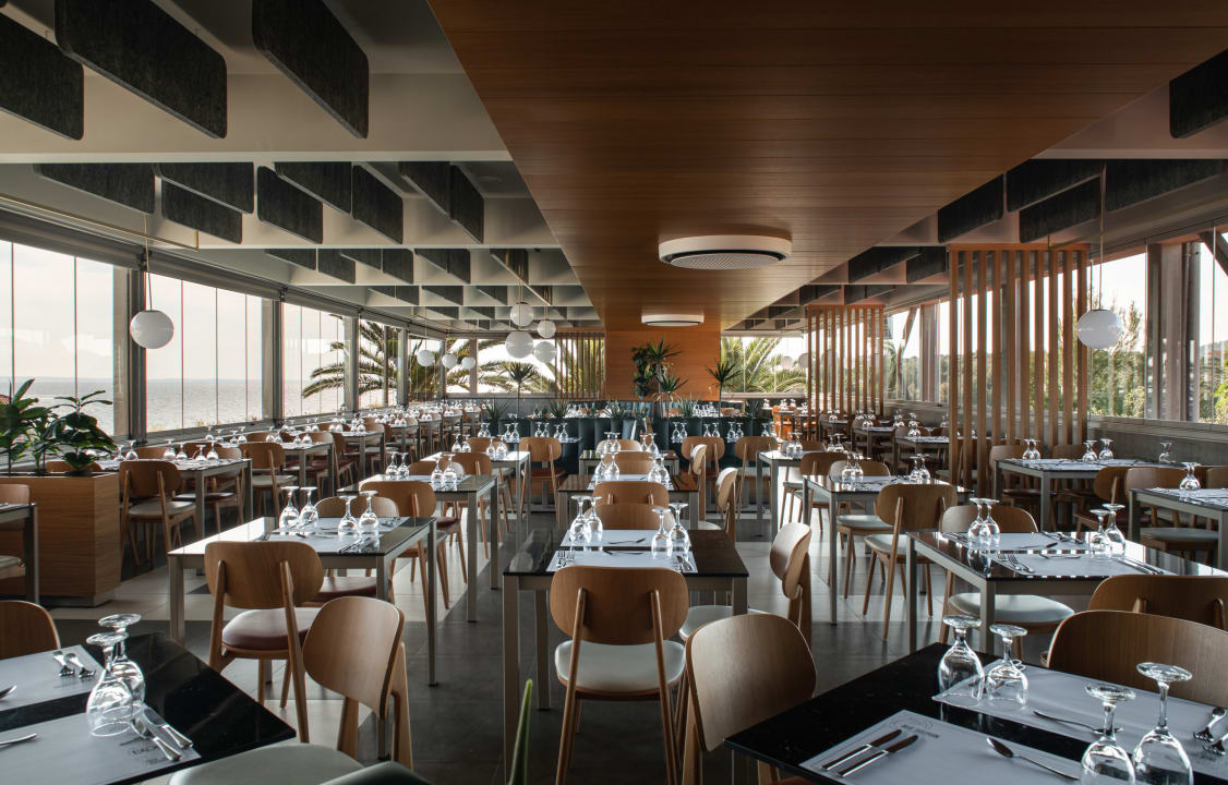 Gastro Blue Dolphin Resort Hotel