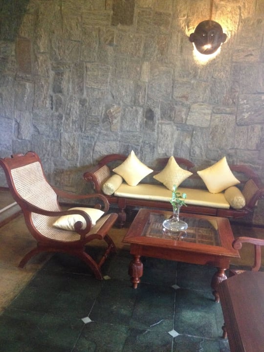 Großes Zimmer, sehr stilvoll Hotel The Elephant Corridor