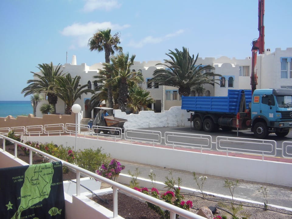 Heute mal mit Kran 3 allsun App.-Hotel Barlovento