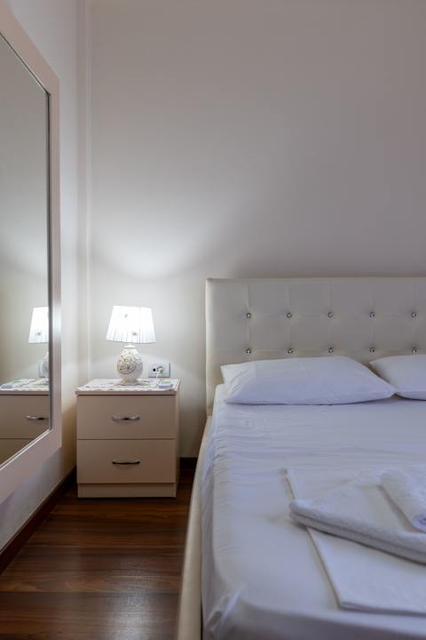 Zimmer Sunshine Apartments