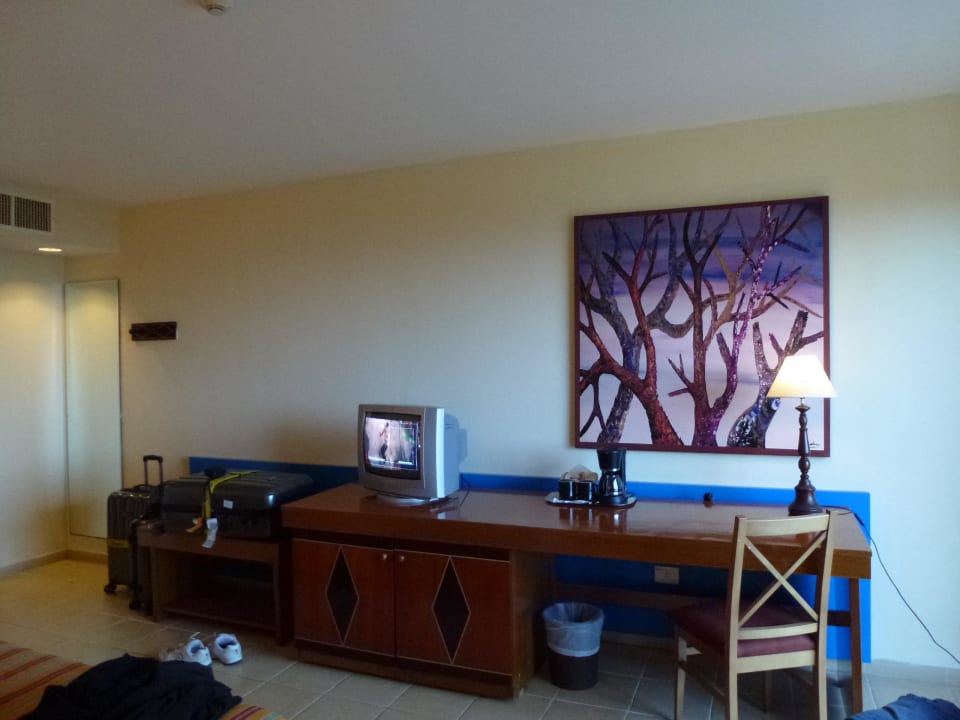 TV ,Schreibtisch, Minibar Blau varadero - Adults only
