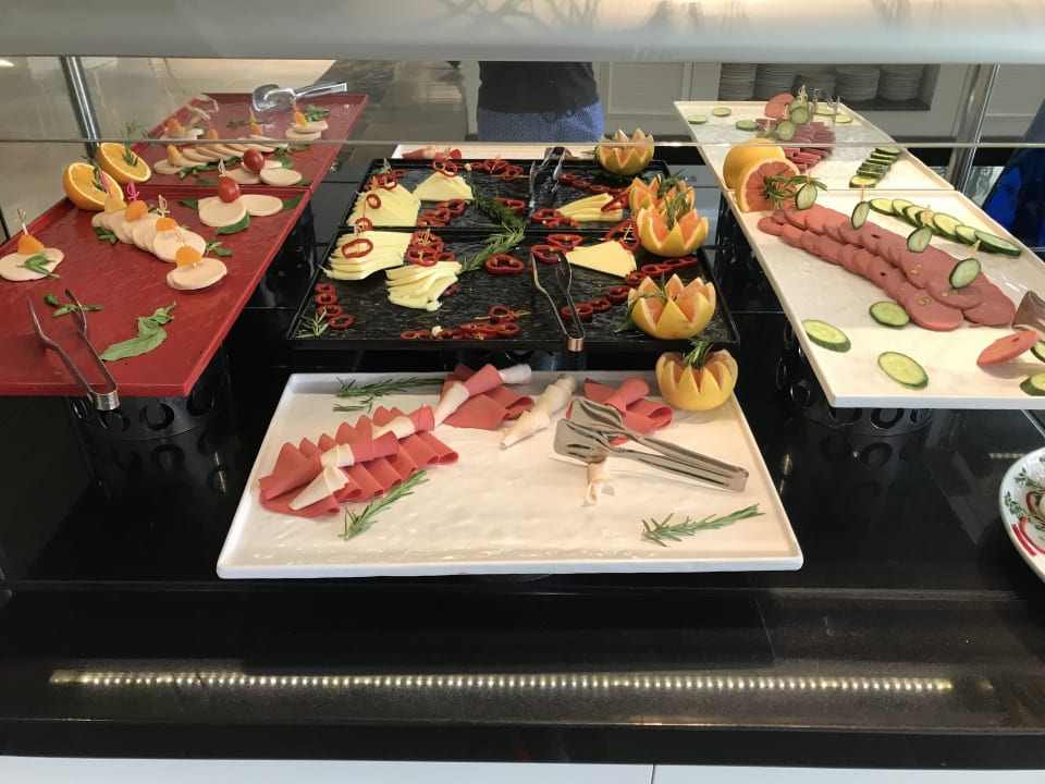 Gastro Well Palace Side