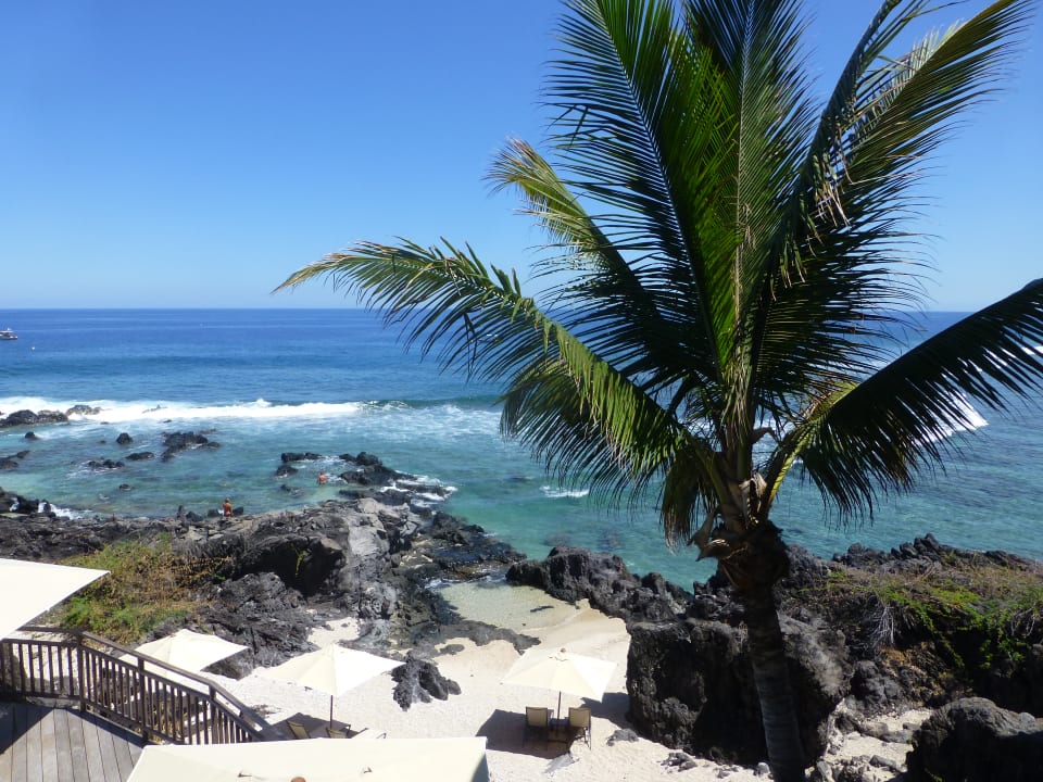 Strand Hotel Boucan Canot