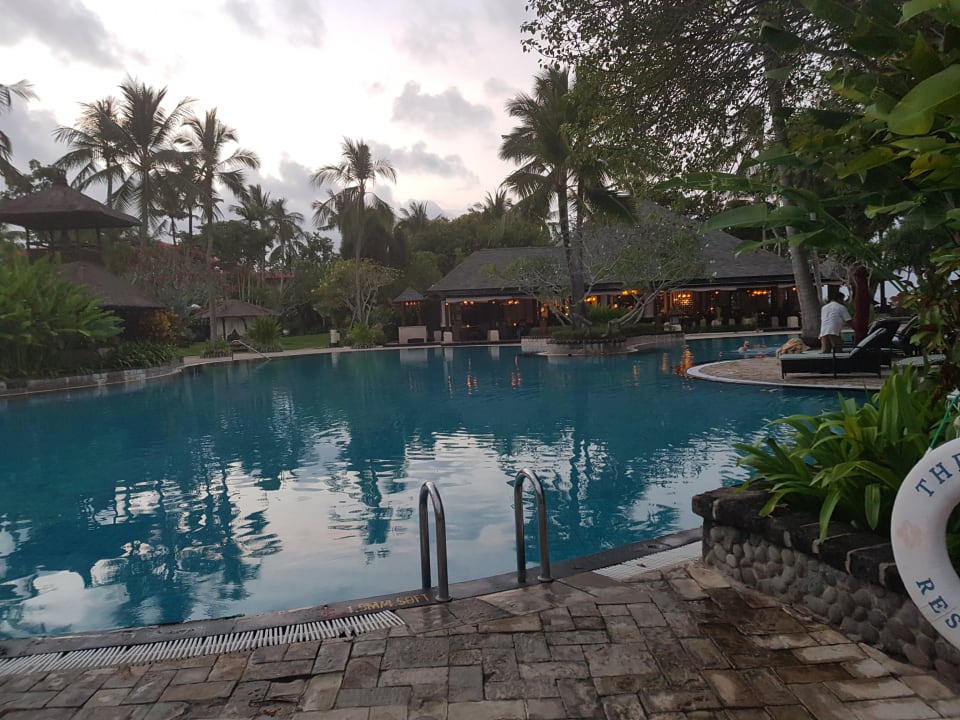 Pool The Laguna A Luxury Collection Resort & Spa