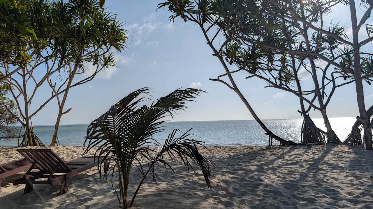 Strand Neptune Pwani Beach Resort & Spa