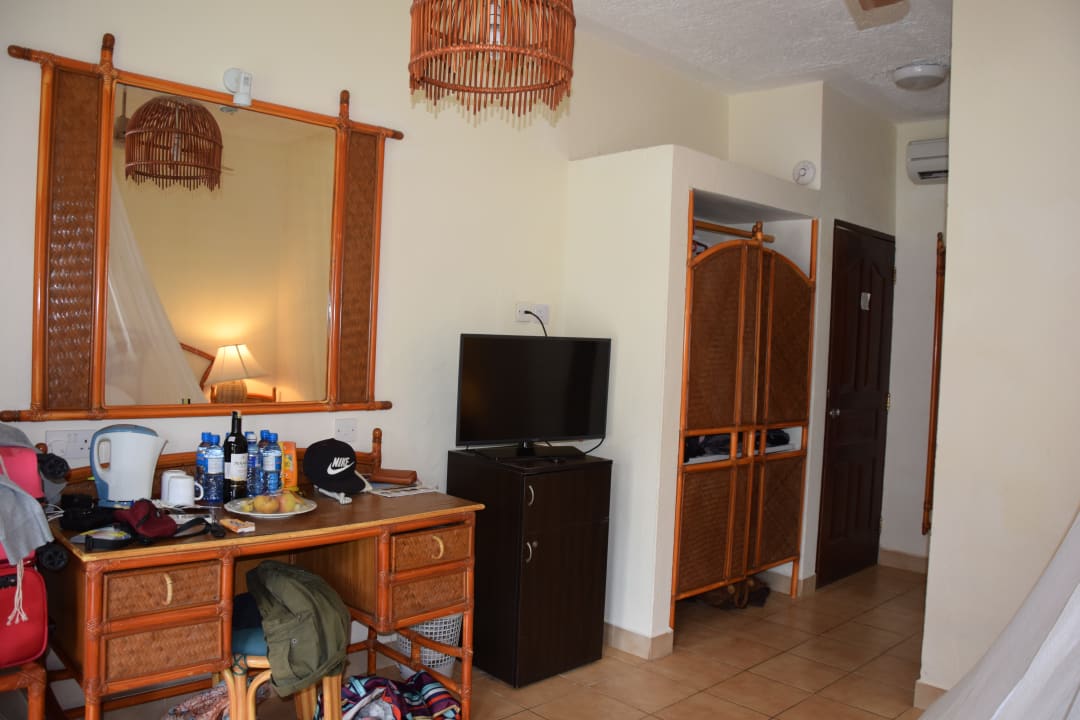 Zimmer Neptune Village Beach Resort & Spa