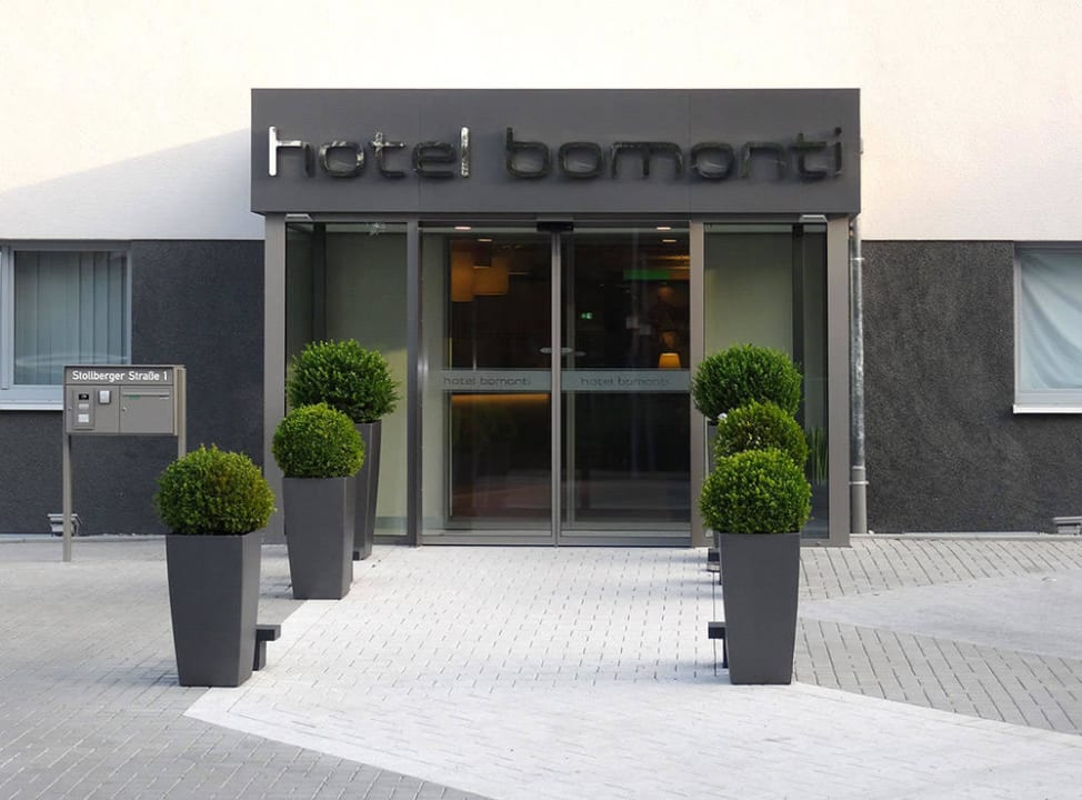 Eingangsbereich Hotel bomonti Nürnberg West