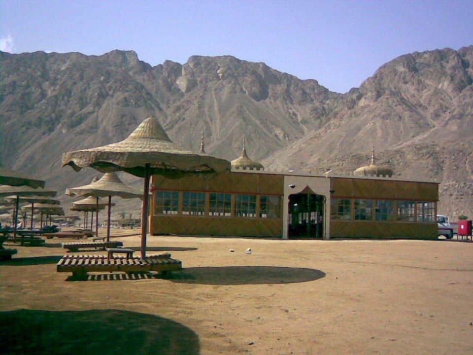 Beachbar Happy Life Village