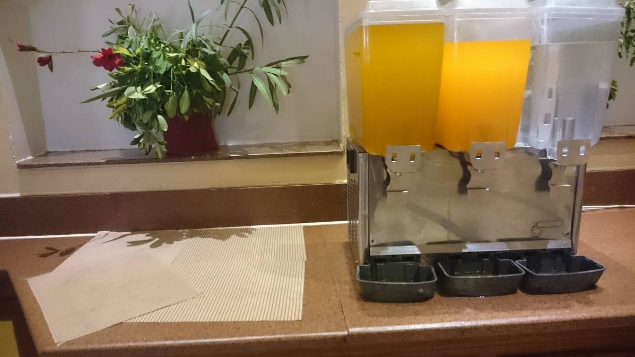 Keine Gläser  Grand Makadi