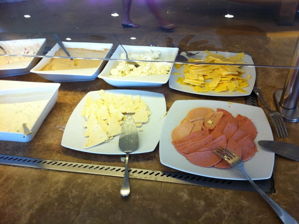 Frühstücksbuffet Parrotel Beach Resort