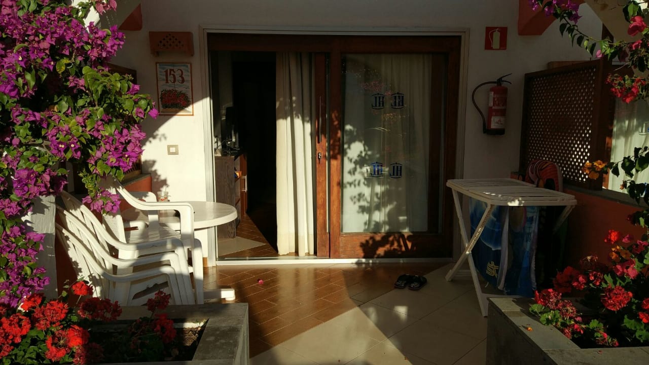 Zimmer HL Miraflor Suites Hotel