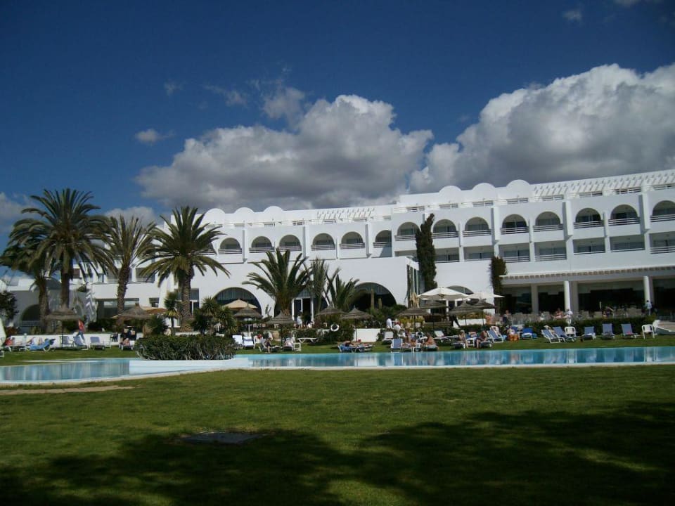 Das Hotel - Ansicht von der Innenseite Le Sultan