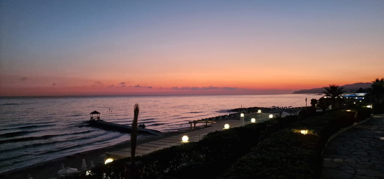 Außenansicht Alexander Beach Hotel & Village Resort