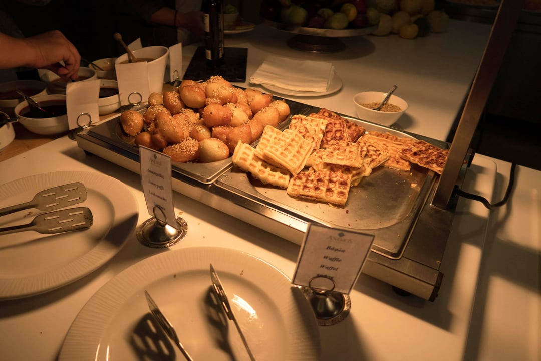 Warmes Gebäck Anemos Luxury Grand Resort
