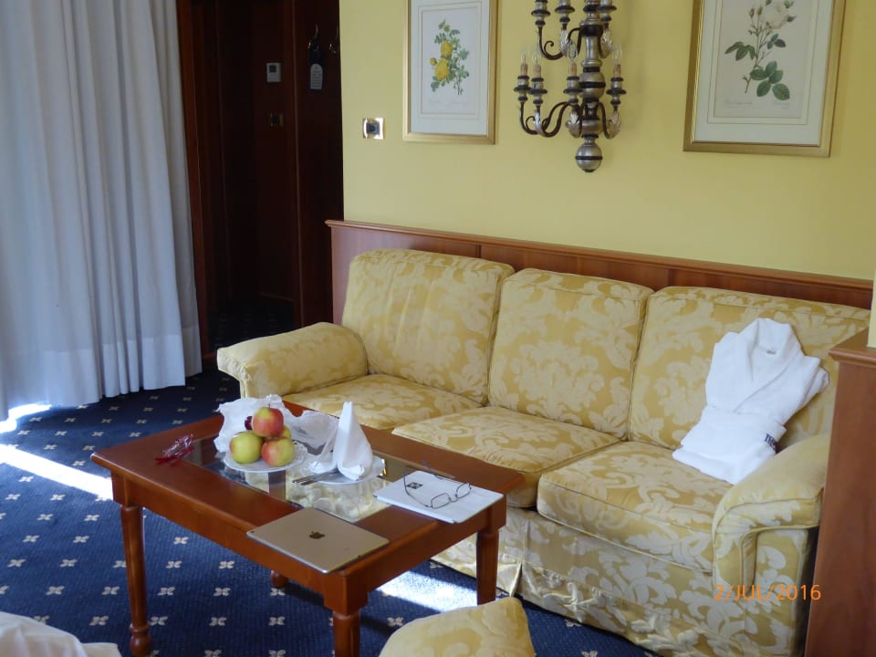 Hübsche Sitzgarnitur Hotel Villa Irma