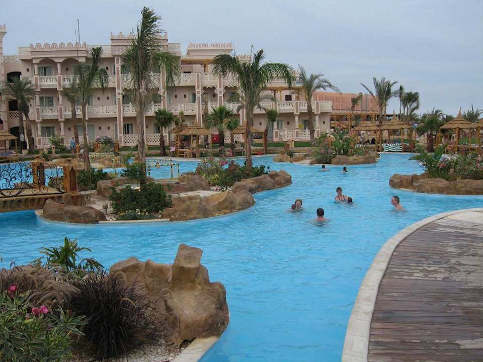 Poolanlage Pickalbatros Palace Resort