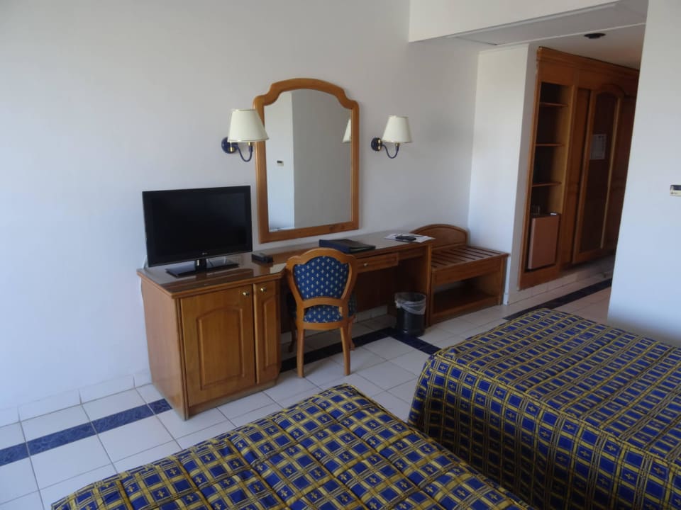 Möbel etwas abgewohnt Desert Rose