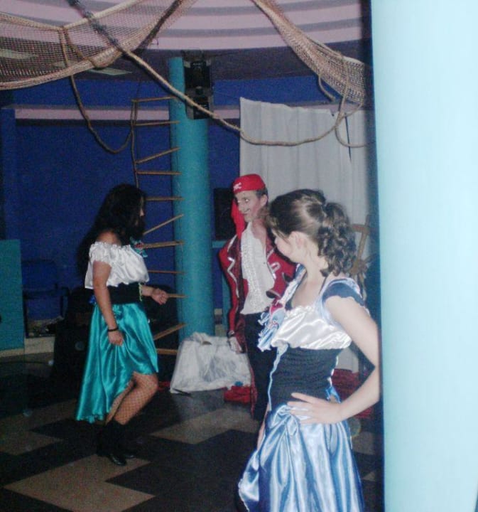 Abendshow Hotel Sineva Beach