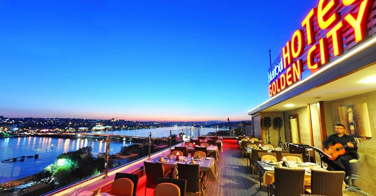 Ausblick Istanbul Golden City Hotel