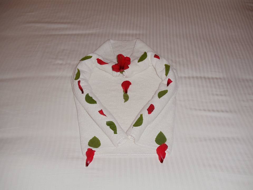 Bettdeko 18.10.12 Pickalbatros Alf Leila Wa Leila Resort - Neverland Hurghada