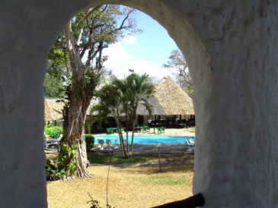 Blick auf den kleinen Pool Hotel Safari Beach