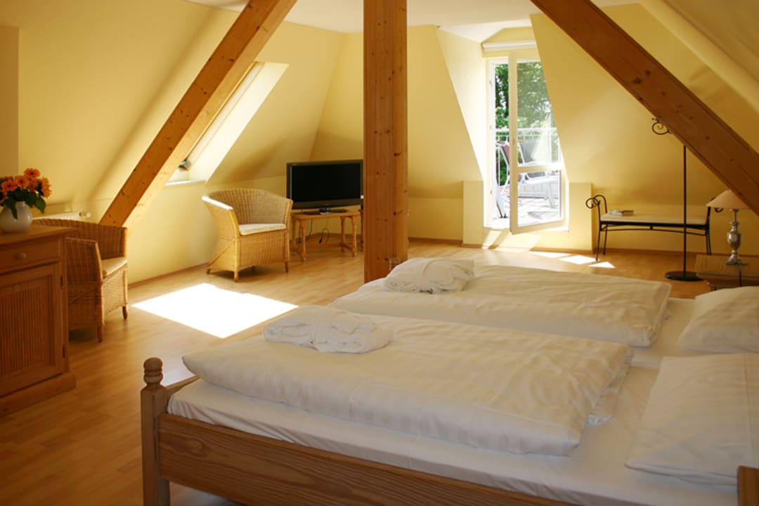 Zimmer Rujana Ferienwohnungen - Altes Postamt