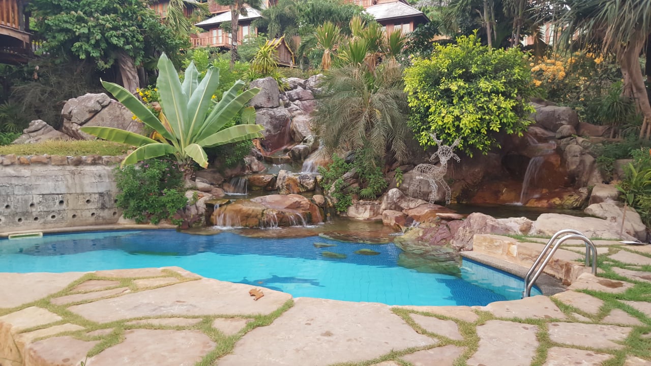 Pool Hotel Phi Phi The Beach Resort