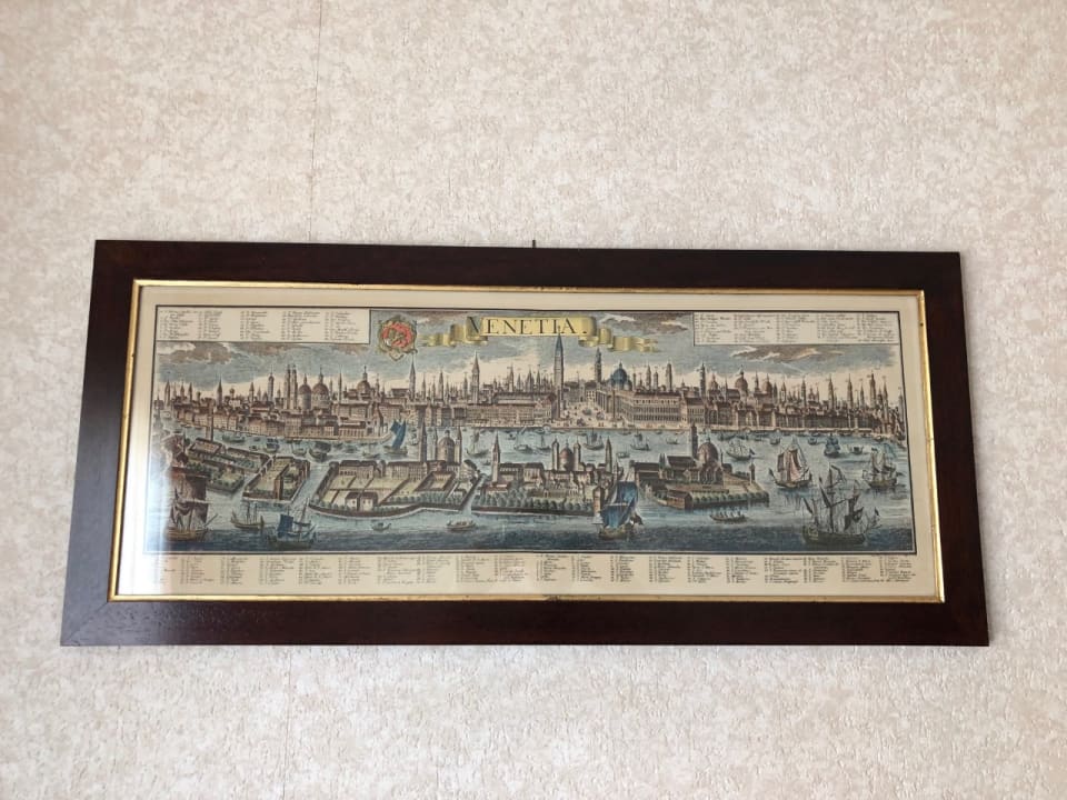 Zimmer Russott Hotel