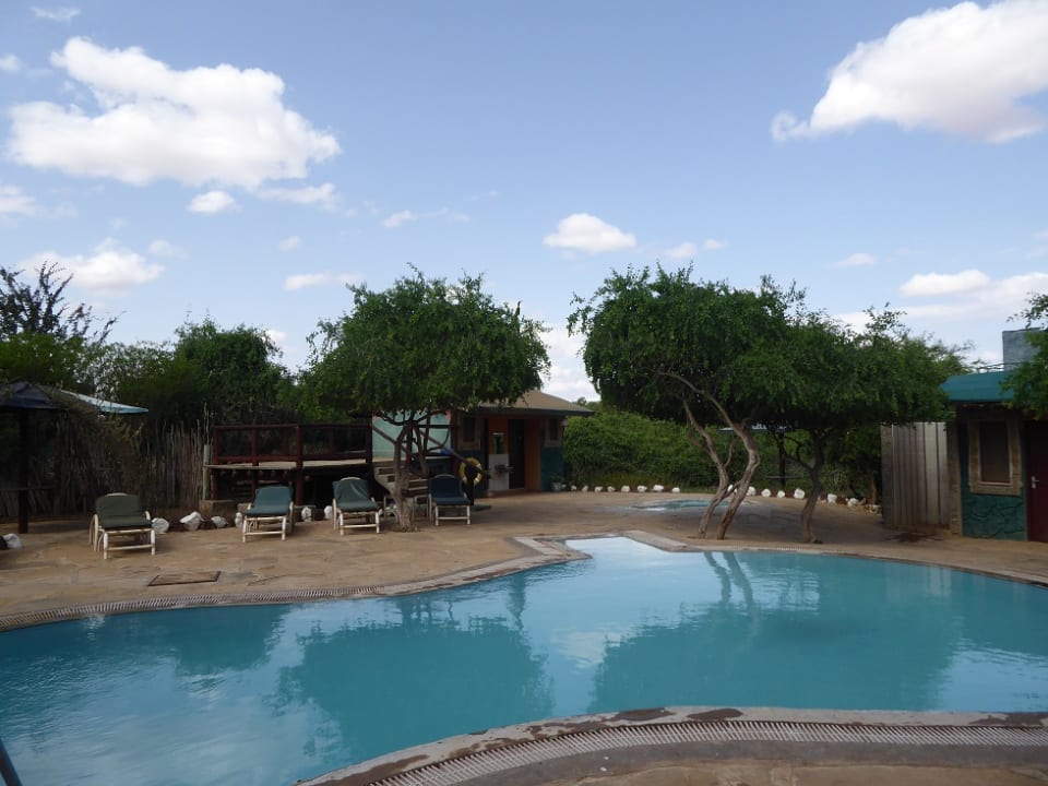 Pool Sentrim Tsavo Lodge