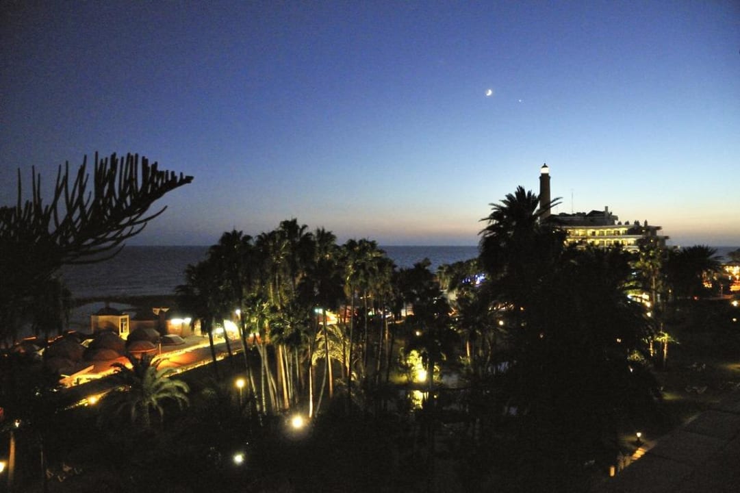 Nuit Hotel Riu Palace Oasis